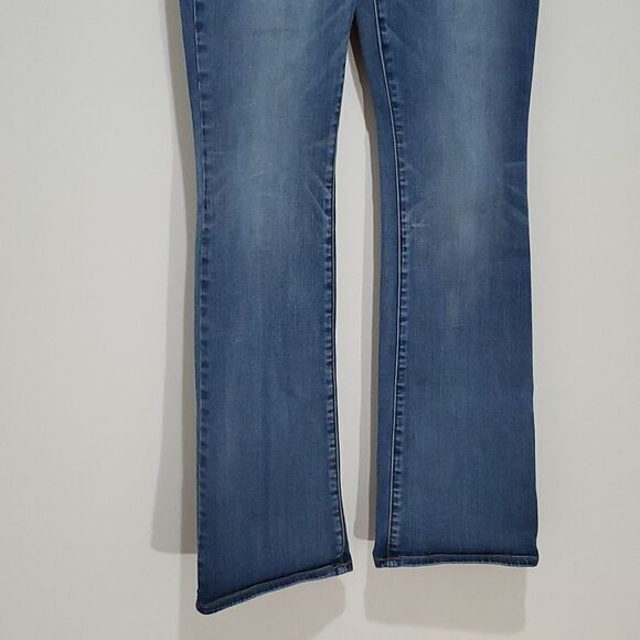American Eagle 30x33 size 6 boot cut jeans - Picture 2 of 8